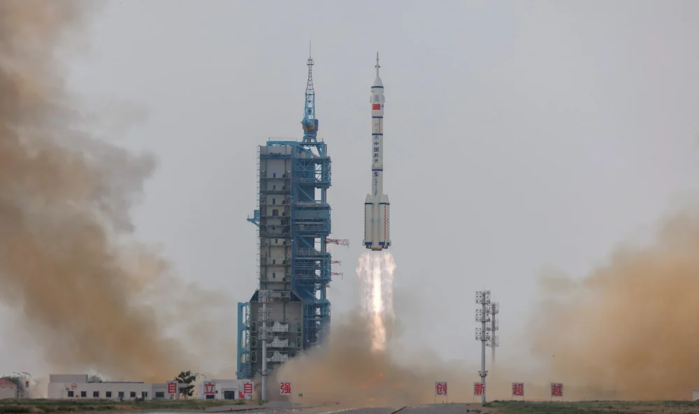 《南华早报》：神舟16号的发射是对中国日益增长的太空实力的致敬
