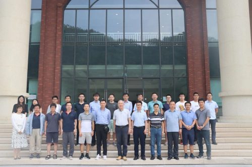 江颂涛先生参加了在中山大学天琴引力物理中心举办的会议